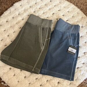 Women’s Eddie Bauer Camp Shorts Set - Green and Blue